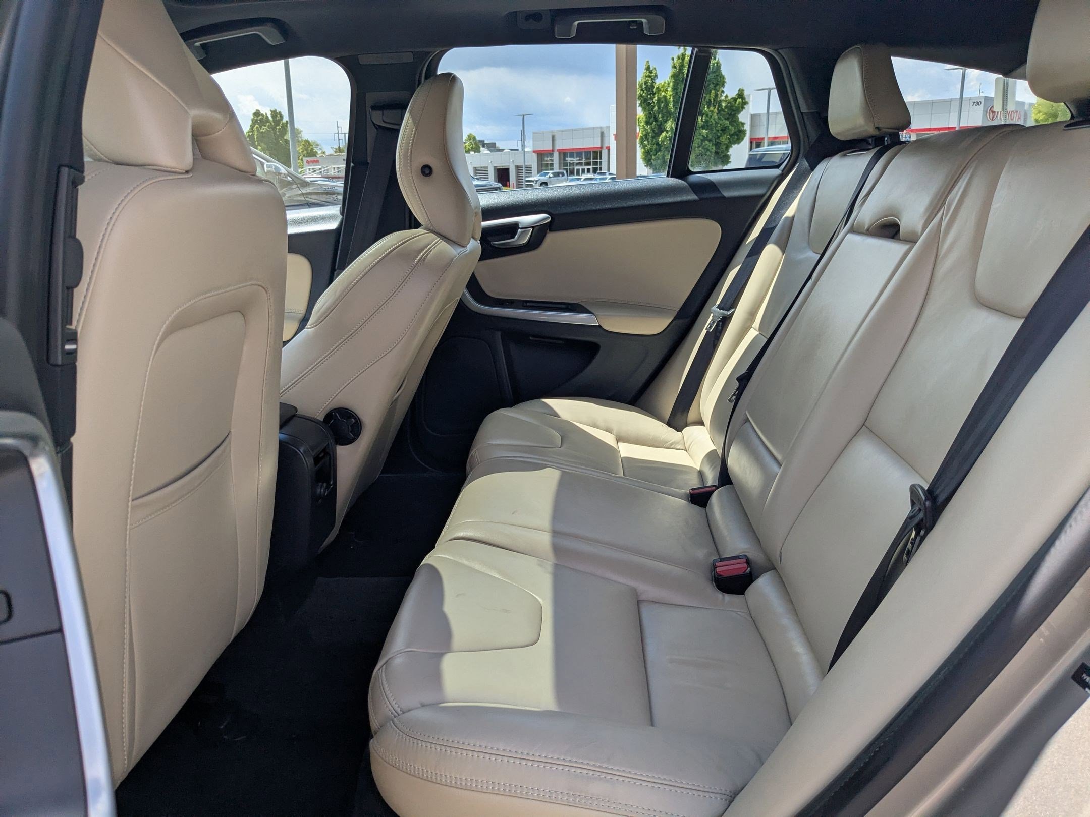 Used 2015 Volvo V60 T5 Premier AWD/4WD image 28