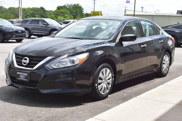 Used 2018 Nissan Altima 2.5 S w/ S Convenience Package FWD image 11