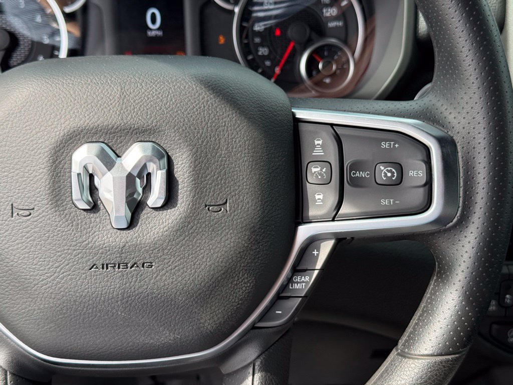 New 2026 RAM 1500 Big Horn AWD/4WD image 16