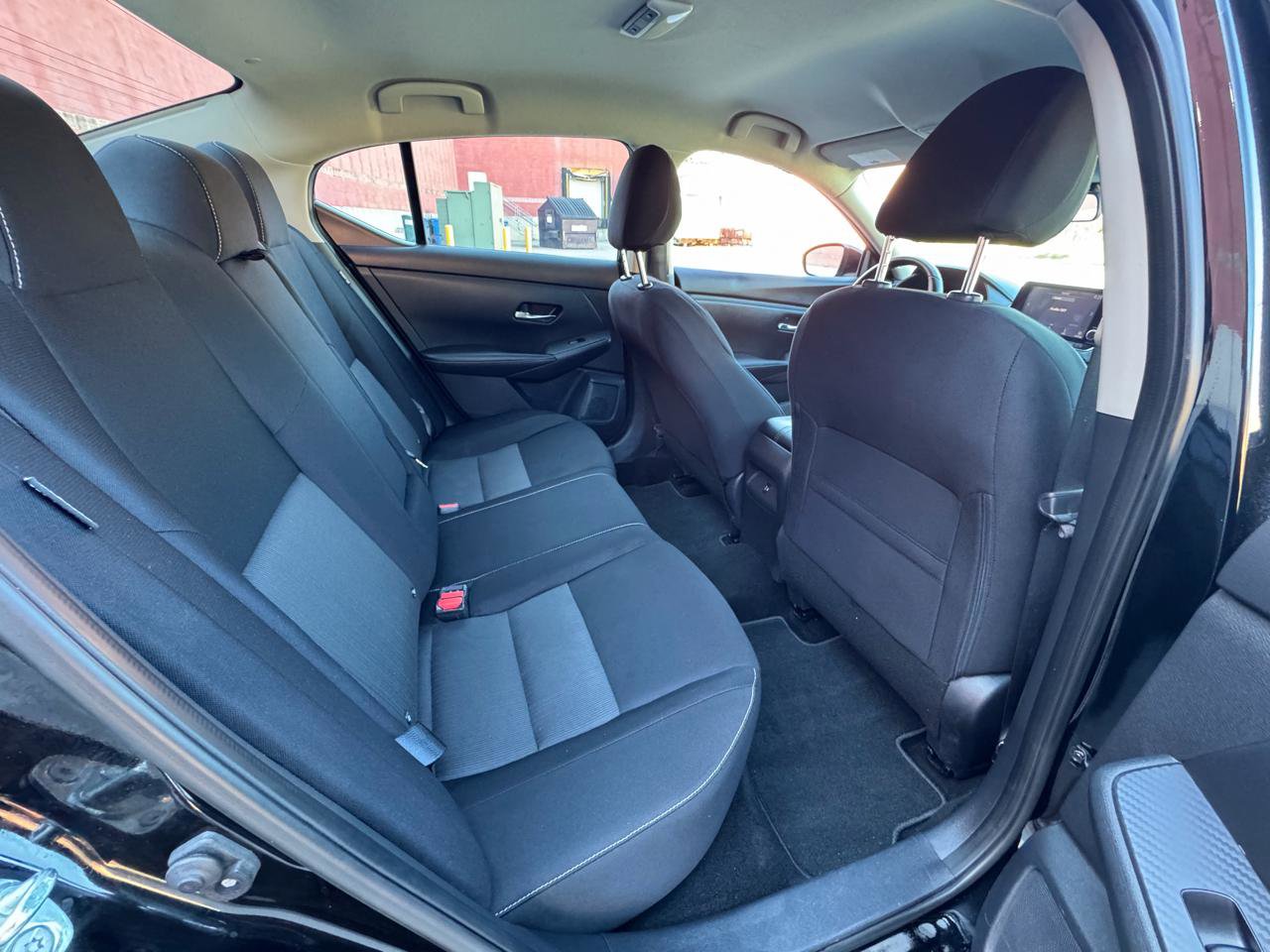 Used 2020 Nissan Sentra SV FWD image 11