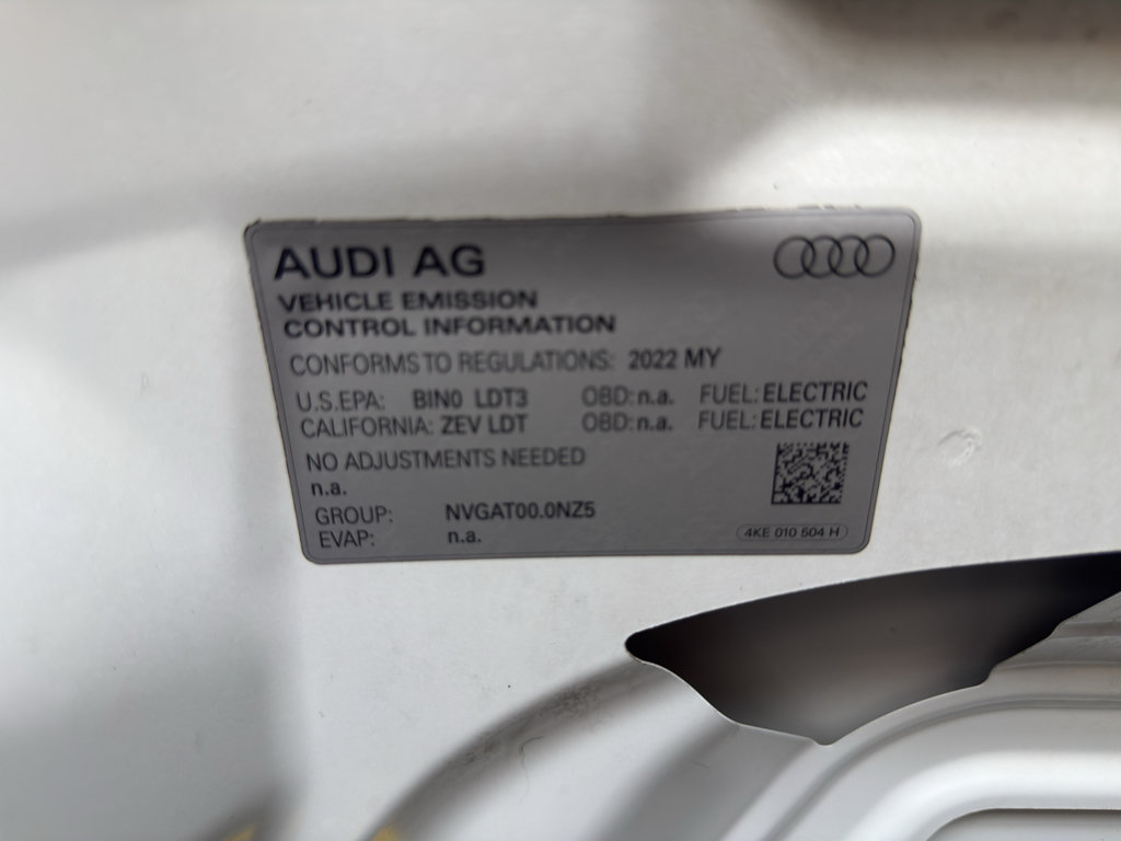 Used 2022 Audi Q4 e-tron Premium Plus AWD/4WD image 35