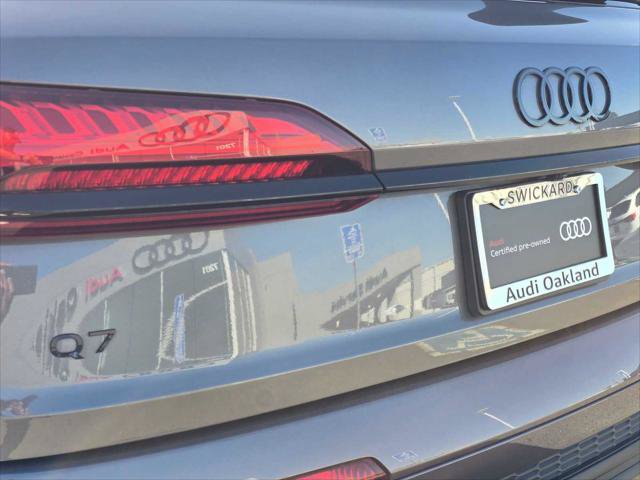Certified 2025 Audi Q7 2.0T Premium w/ Convenience Plus Package AWD/4WD image 13