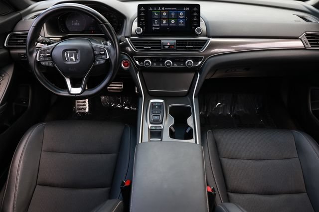 Used 2021 Honda Accord Sport image 2