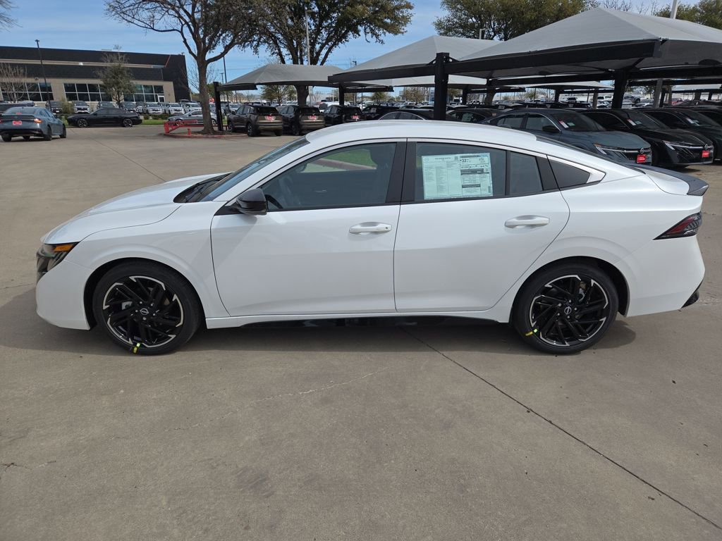 New 2026 Nissan Sentra SR w/ Floor Mat Package FWD image 2