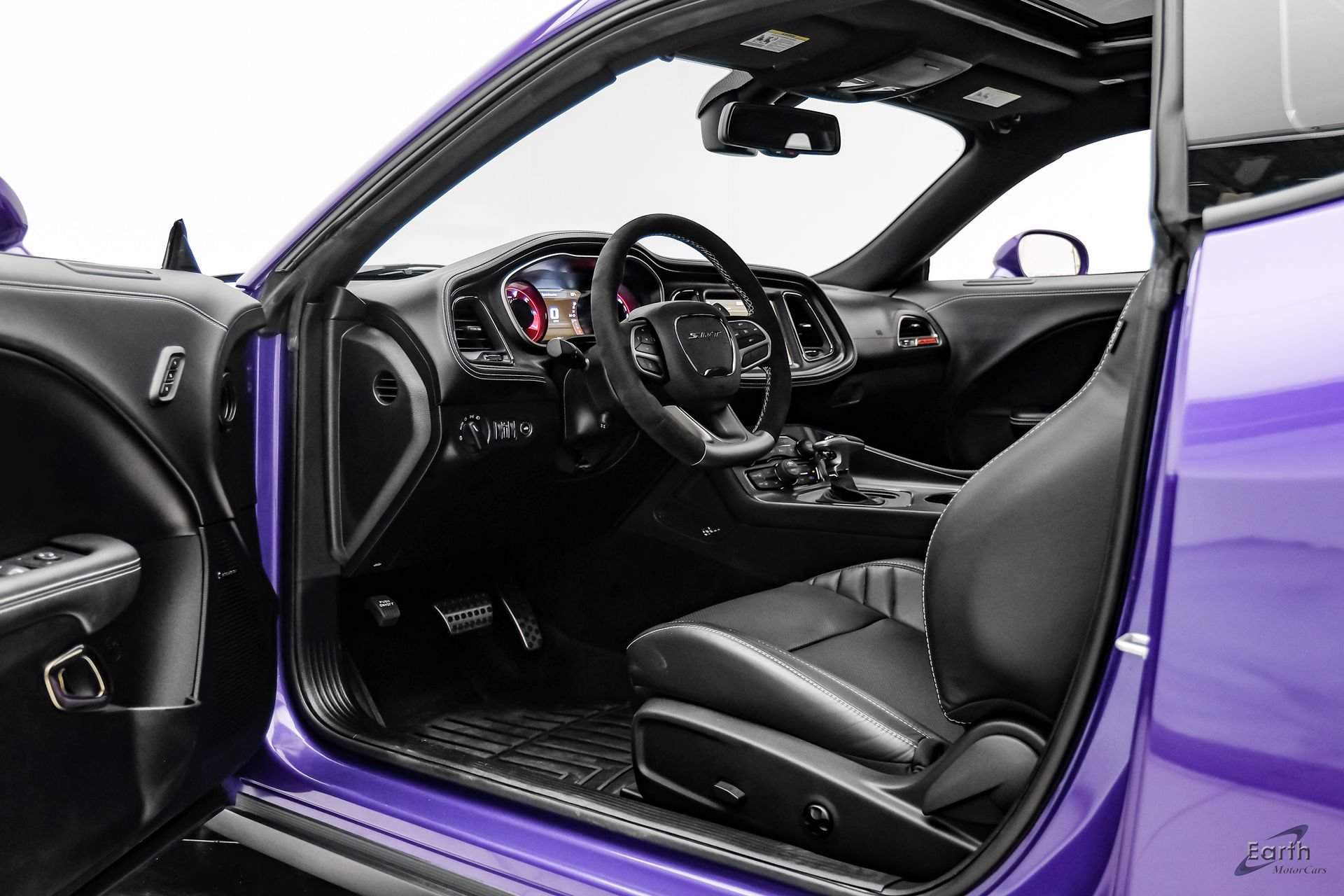 Used 2023 Dodge Challenger SRT Hellcat RWD image 43