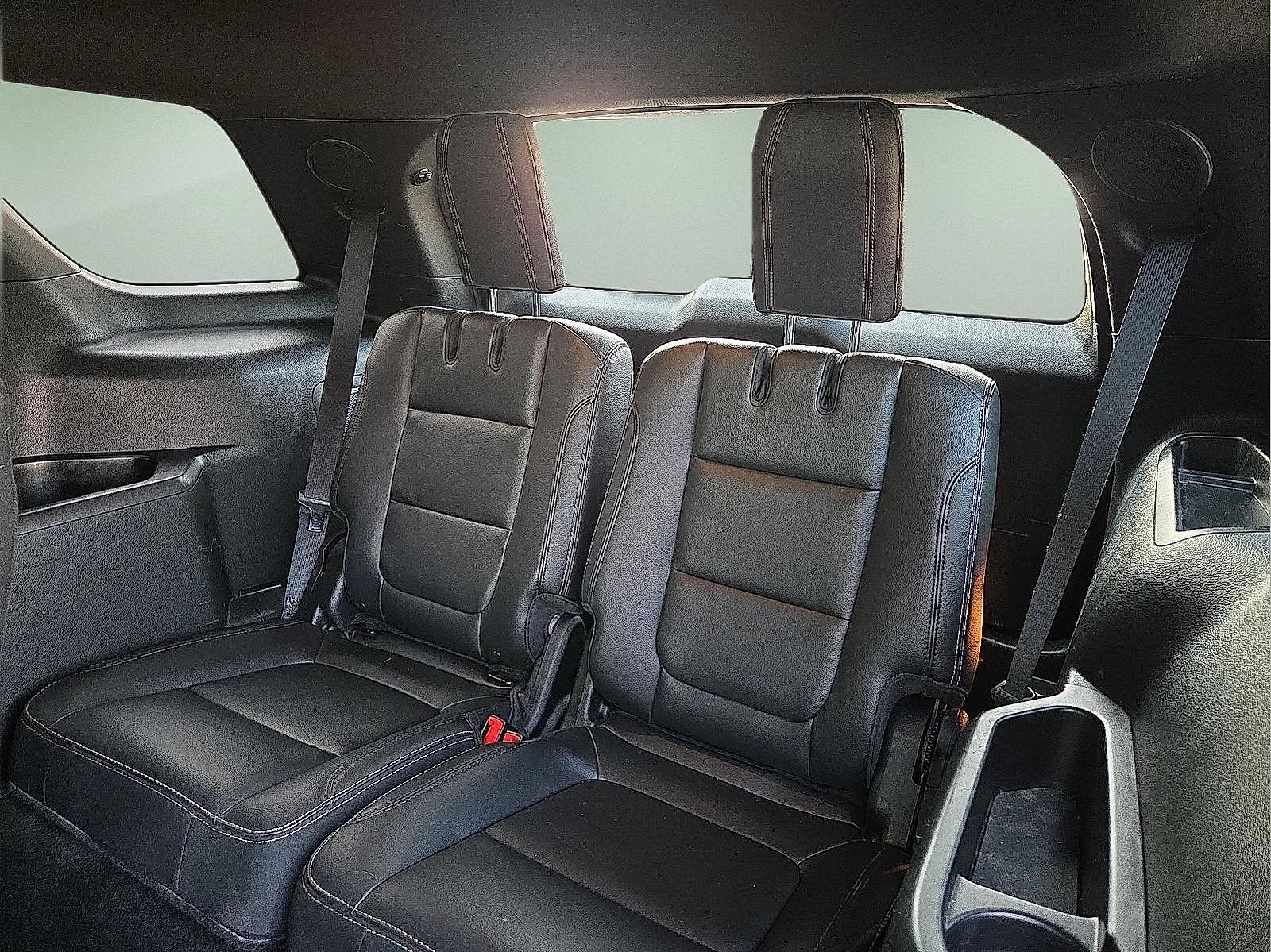 Used 2018 Ford Explorer Limited AWD/4WD image 11