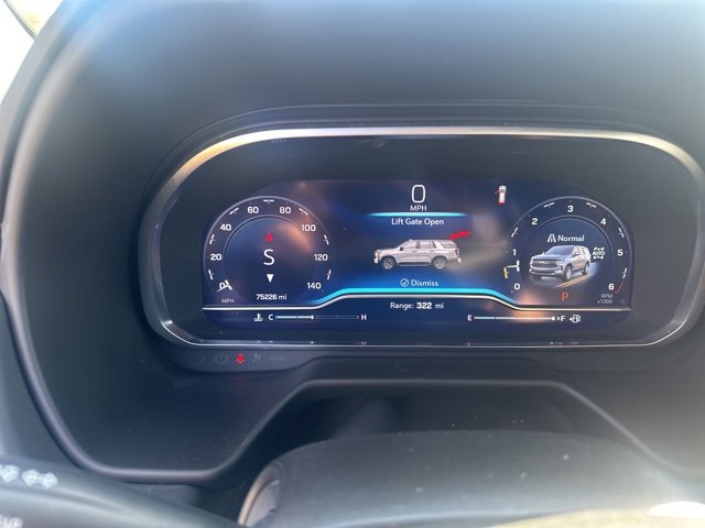 Used 2023 Chevrolet Tahoe RST w/ Luxury Package image 9