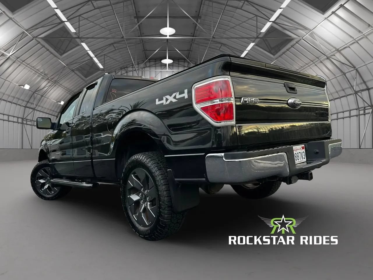 Used 2013 Ford F150 XLT w/ Mid Equipment Group AWD/4WD image 4