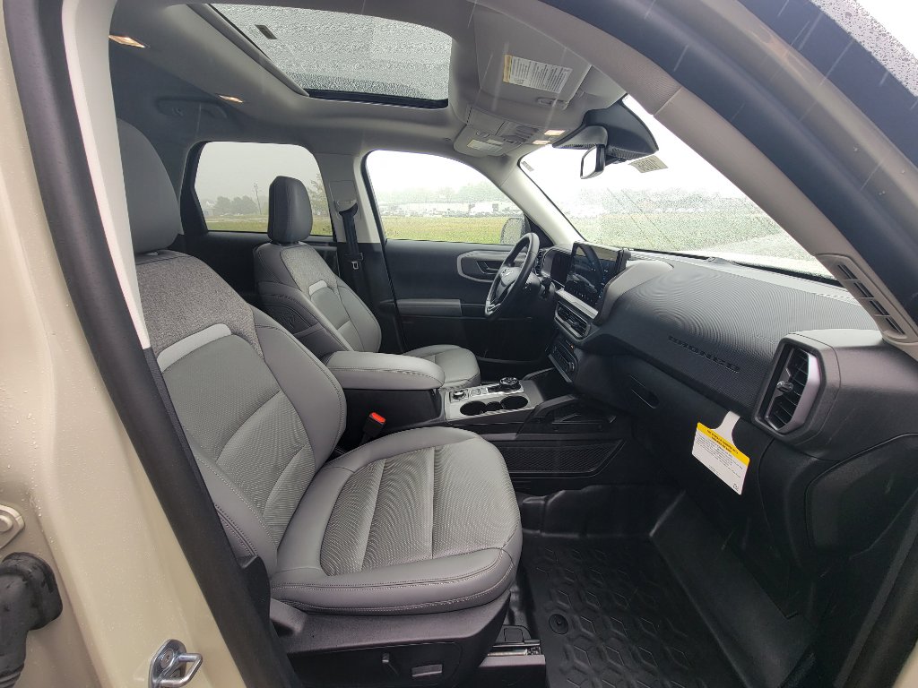 New 2025 Ford Bronco Sport Badlands w/ Badlands Tech Package image 39