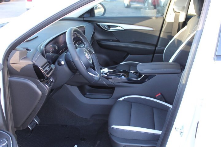 New 2025 Buick Envision Sport Touring image 10