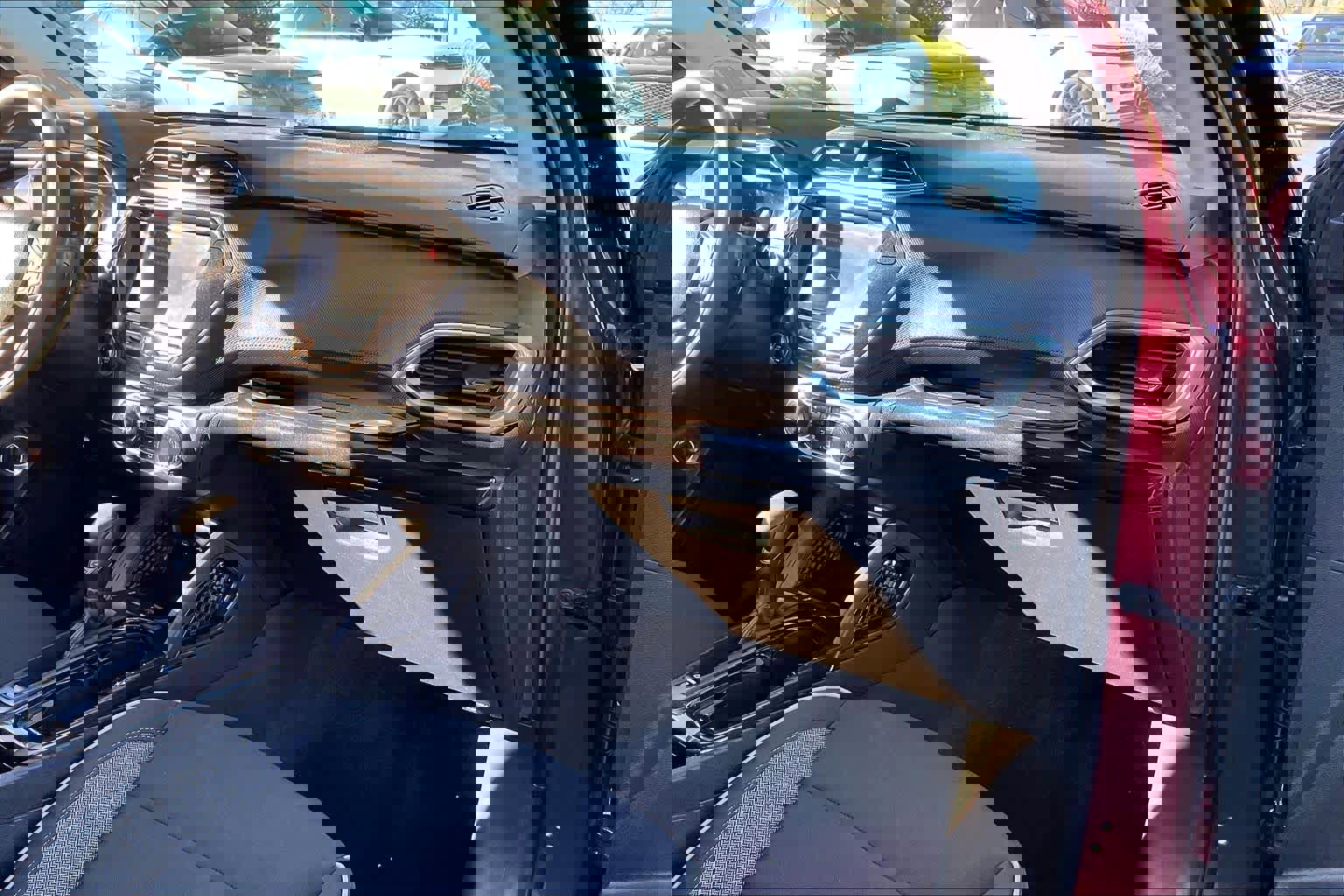 Used 2023 Chevrolet TrailBlazer LT w/ Convenience Package image 18