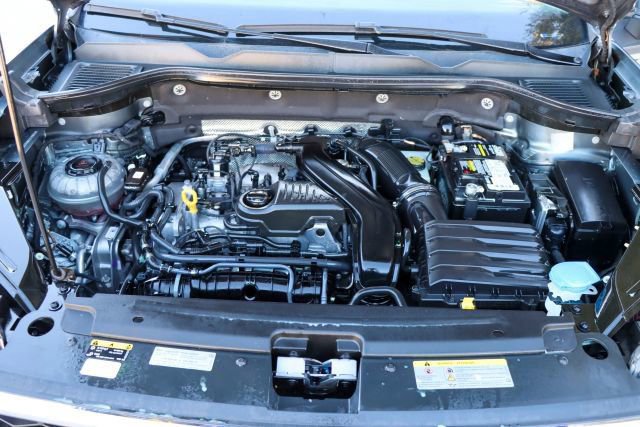 Used 2022 Volkswagen Taos SE image 49