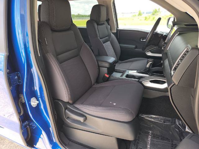 Certified 2024 Nissan Frontier SV w/ SV Convenience Package RWD image 16