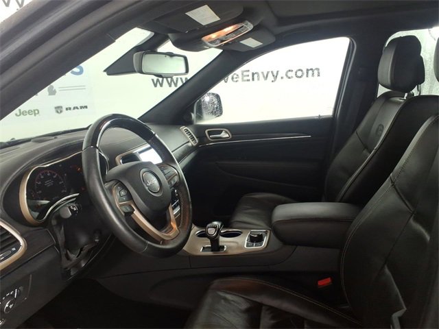 Used 2015 Jeep Grand Cherokee Overland w/ Advanced Technology Group image 12