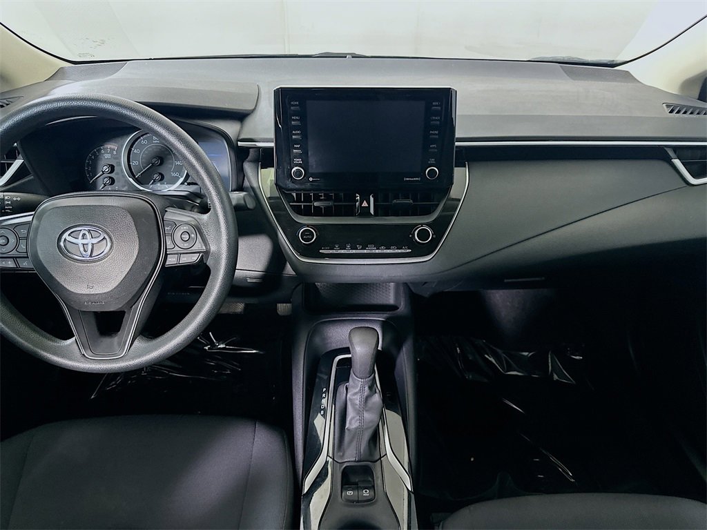 Used 2022 Toyota Corolla LE image 18