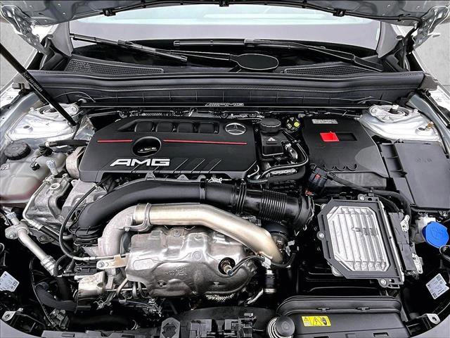 Certified 2024 Mercedes-Benz GLB 35 AMG 4MATIC image 11