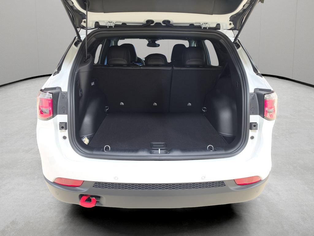 New 2026 Jeep Compass Trailhawk AWD/4WD image 22