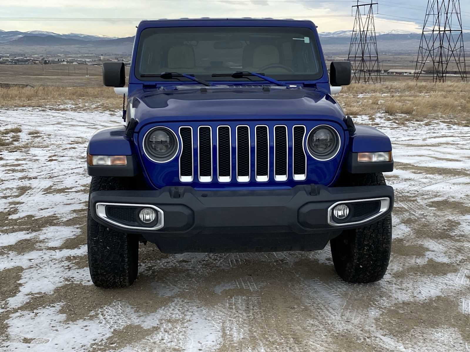 Used 2018 Jeep Wrangler Unlimited Sahara image 10
