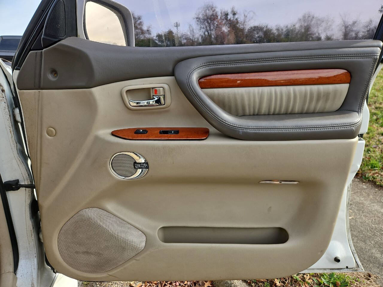 Used 2003 Lexus LX 470 4WD image 17