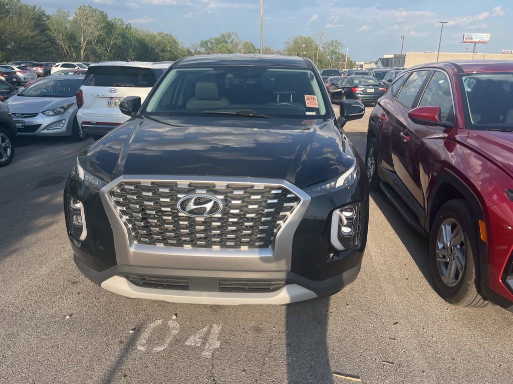 Used 2022 Hyundai Palisade SE w/ Cargo Package FWD image 2