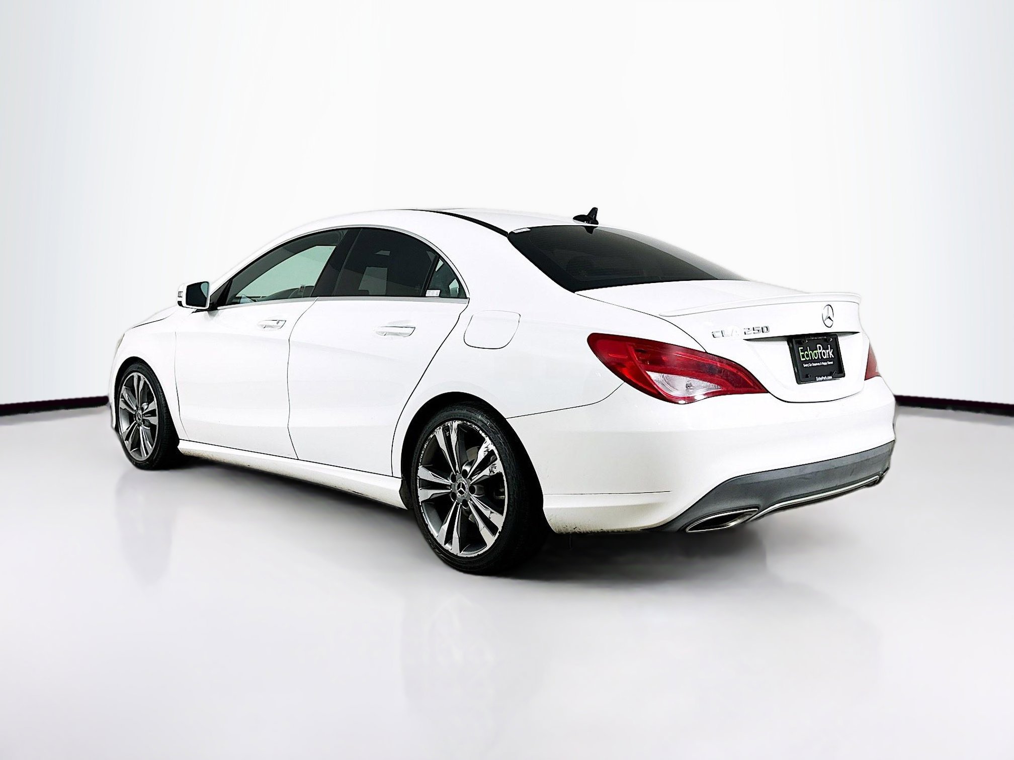 Used 2018 Mercedes-Benz CLA 250 image 5