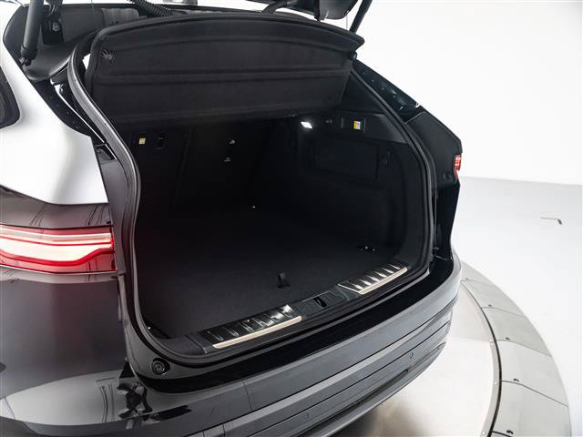 New 2026 Jaguar F-PACE R-Dynamic S AWD/4WD image 33