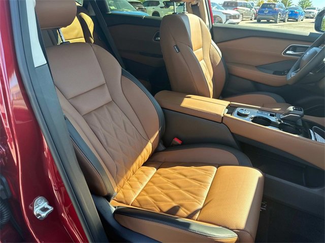 New 2026 Nissan Rogue Platinum w/ Platinum Premium Package image 17