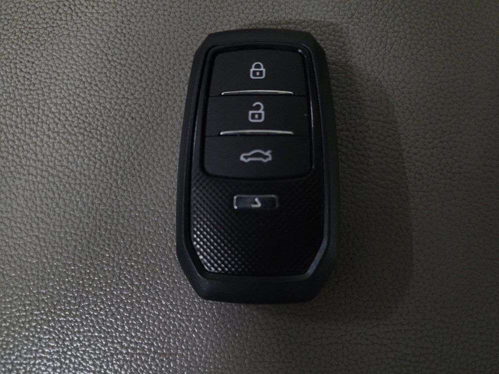 Used 2018 Hyundai Sonata Limited w/ Cargo Package image 32