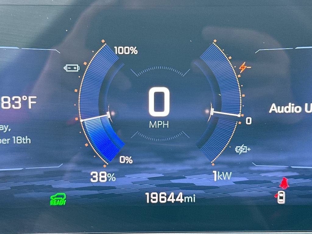 Used 2024 Chevrolet Equinox EV RS FWD image 12