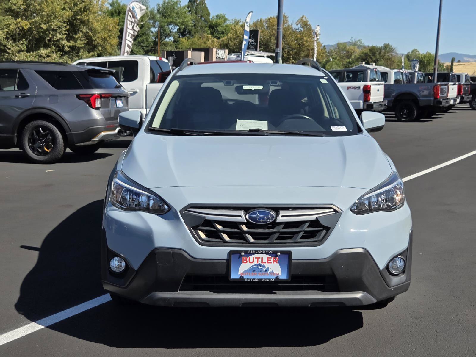 Used 2023 Subaru Crosstrek 2.0i Premium w/ Popular Package #3 AWD/4WD image 2