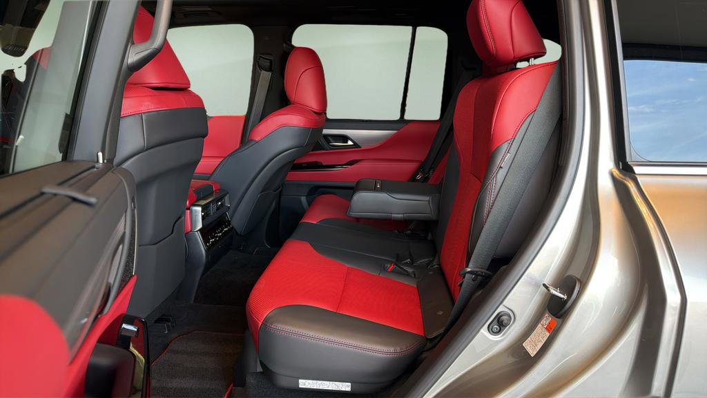 Used 2025 Lexus LX 700h F Sport w/ Accessory Package (Z1) image 13