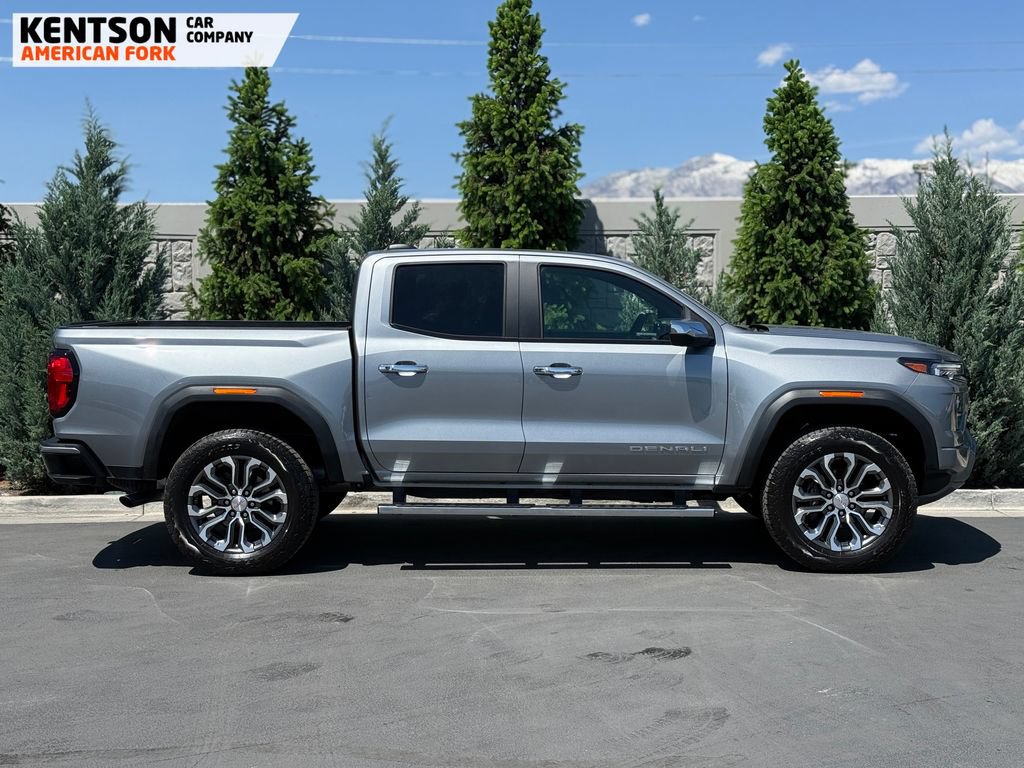 Used 2026 GMC Canyon Denali AWD/4WD image 9
