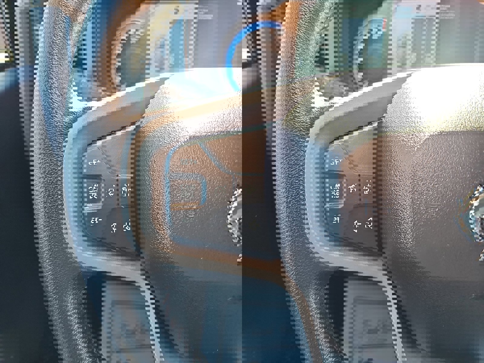 Used 2023 Ford Bronco Wildtrak image 19