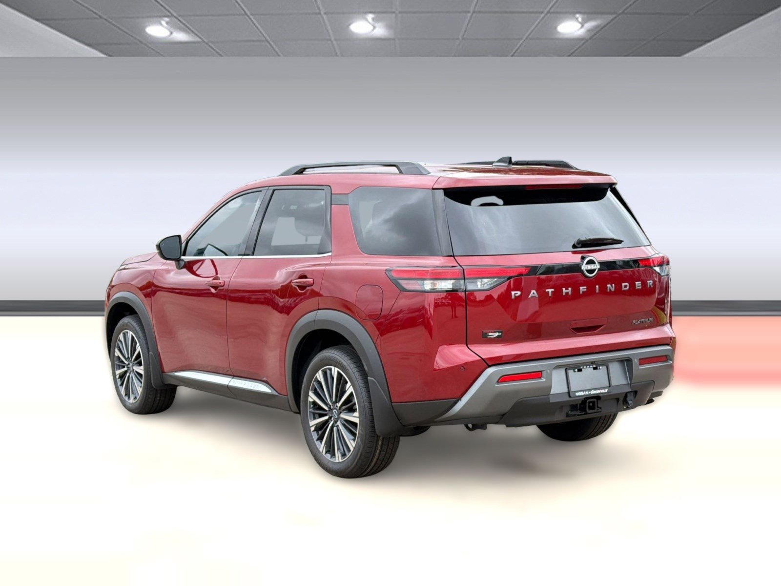 New 2026 Nissan Pathfinder Platinum image 3