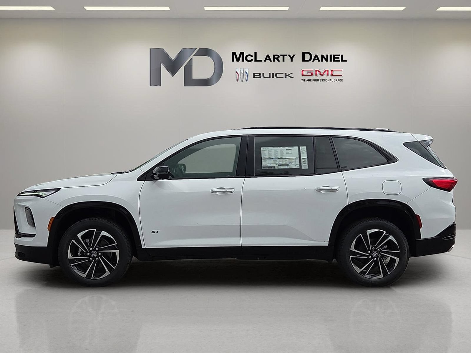 New 2026 Buick Enclave Sport Touring AWD/4WD image 3