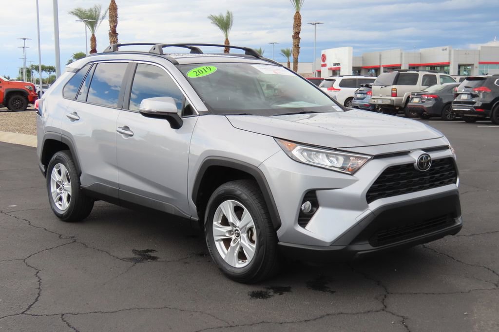 Certified 2019 Toyota RAV4 XLE image 3