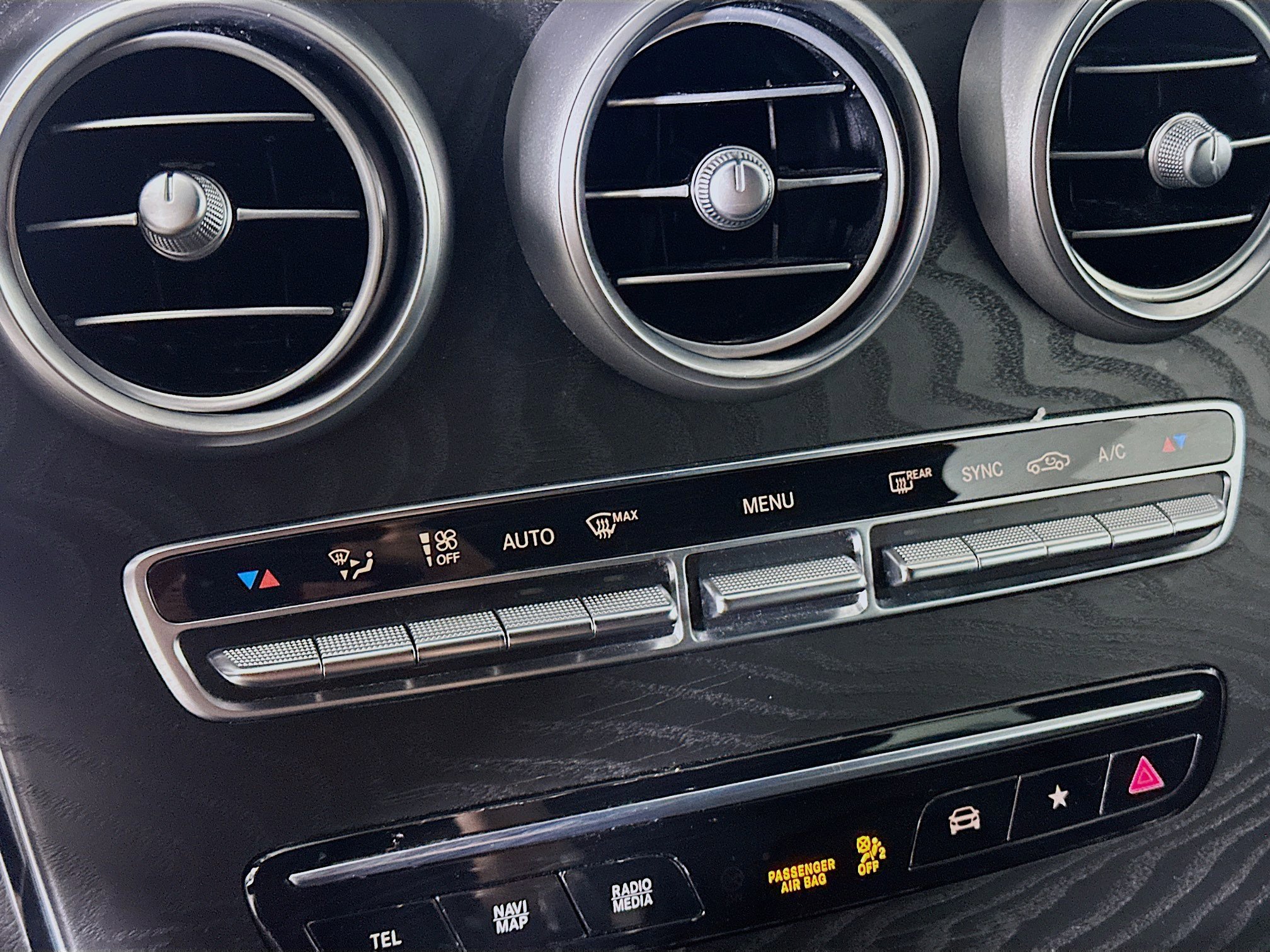 Used 2022 Mercedes-Benz GLC 300 image 22