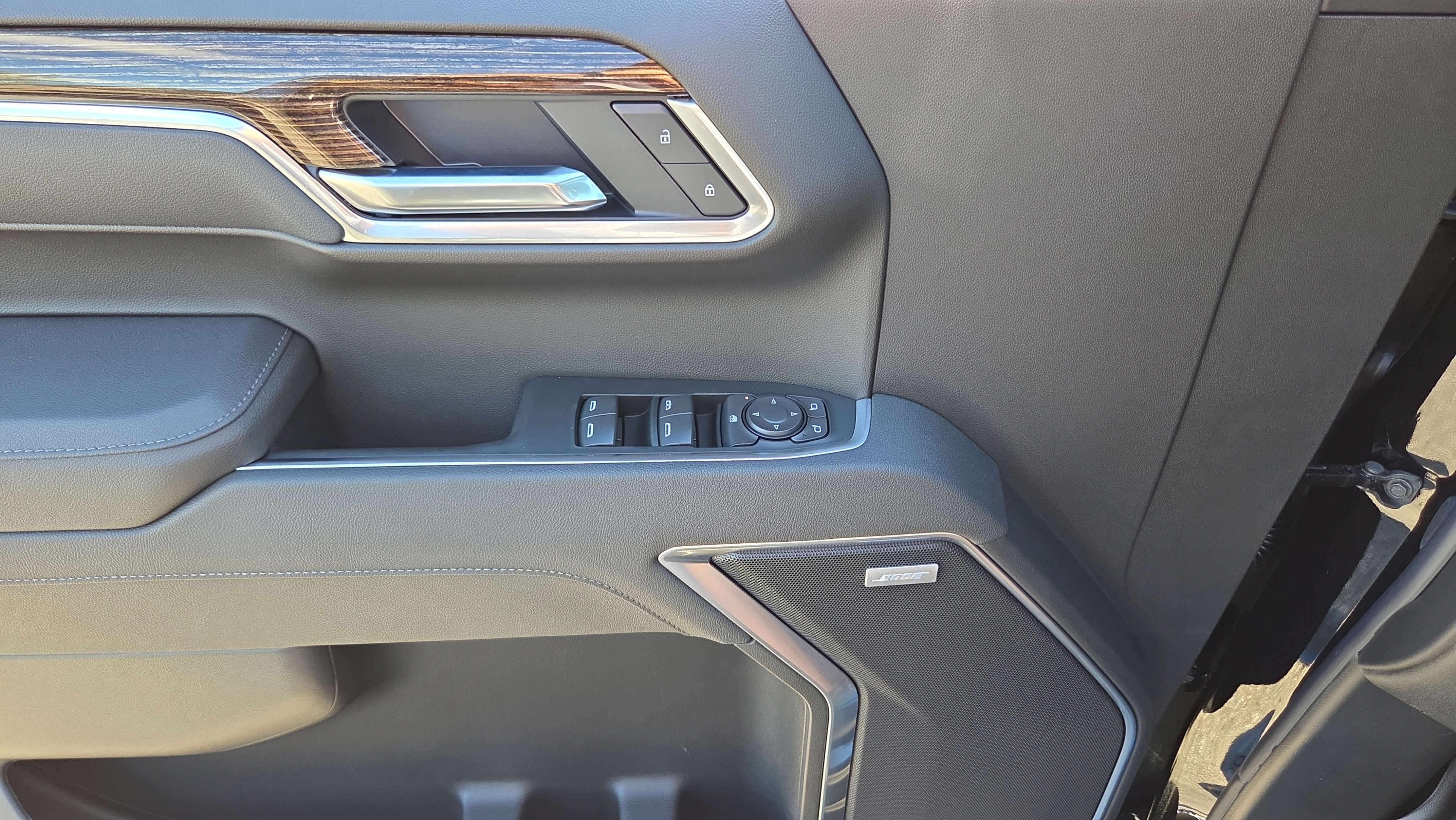 New 2026 GMC Sierra 1500 Elevation w/ Elevation Premium Package RWD image 28