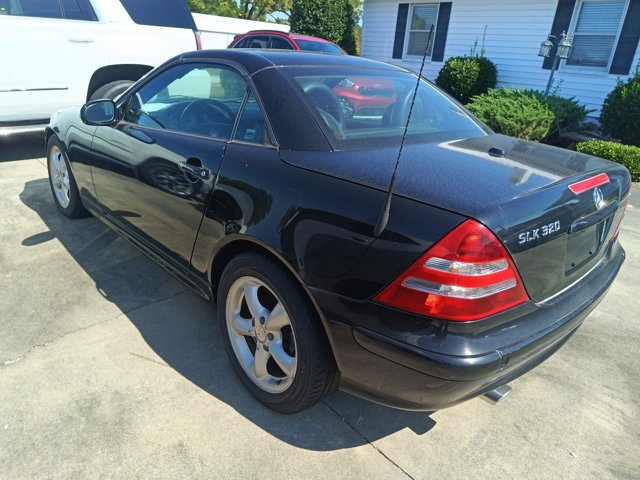 Used 2003 Mercedes-Benz SLK 320 image 18