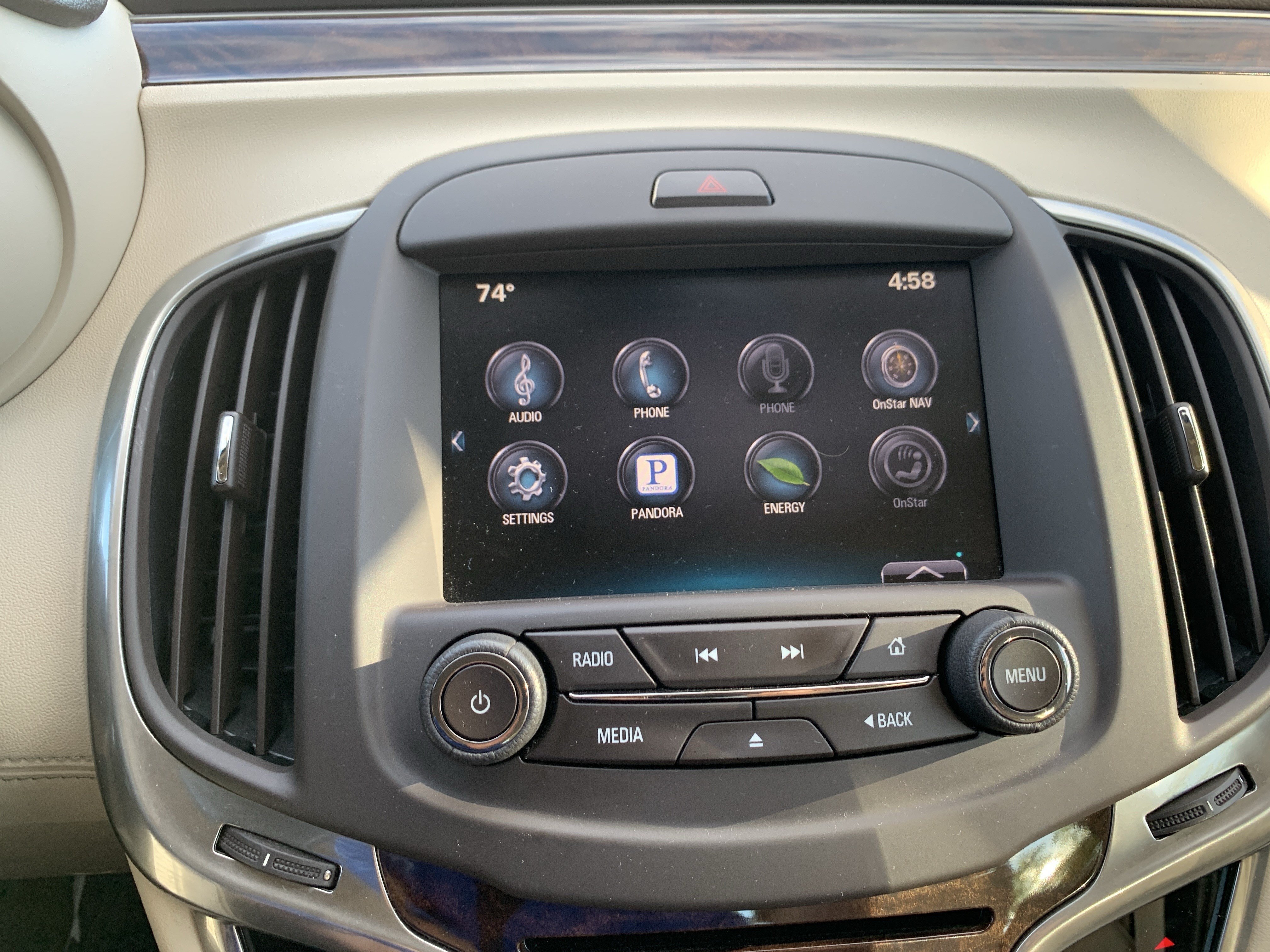Used 2014 Buick LaCrosse FWD image 24