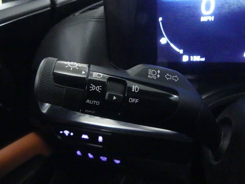 Used 2024 Kia Carnival SX Prestige FWD image 22