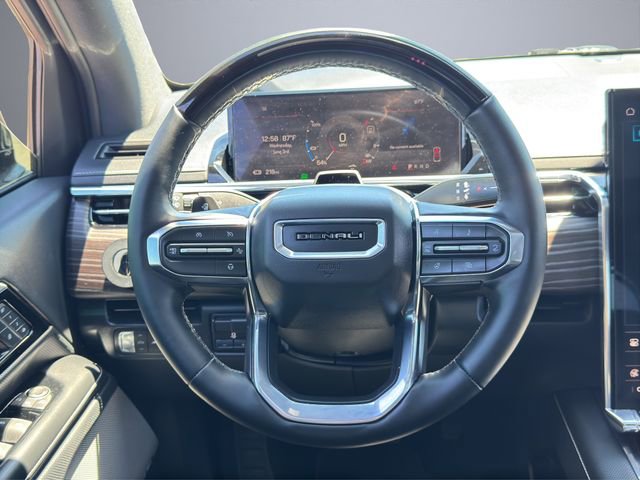 Used 2025 GMC Sierra EV Denali AWD/4WD image 15