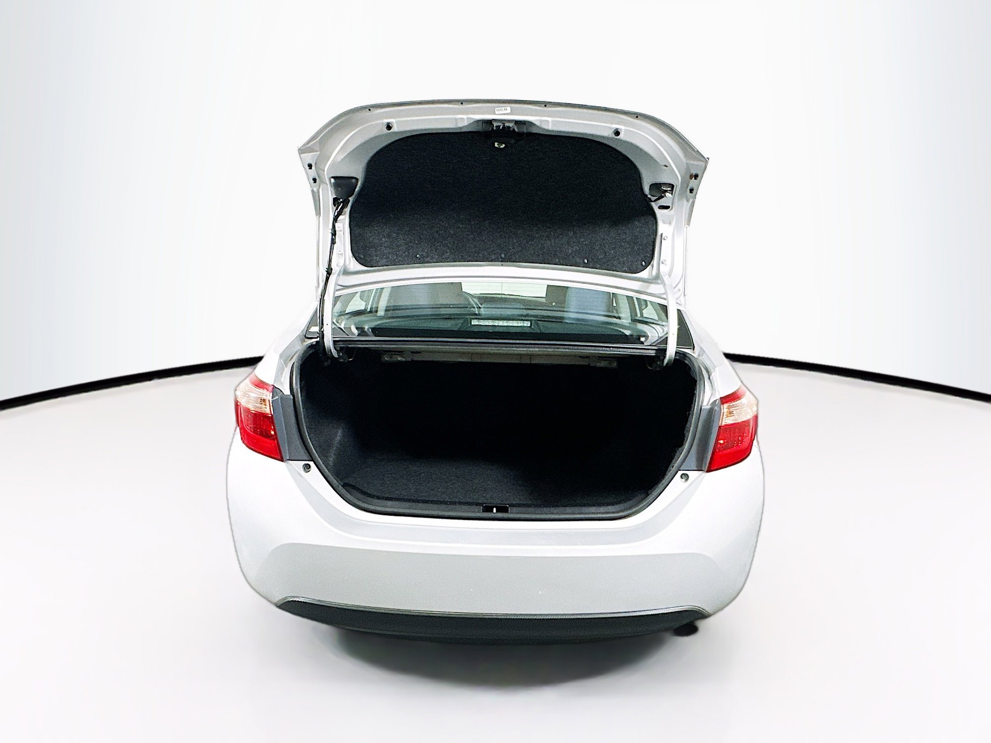 Used 2019 Toyota Corolla LE FWD image 28