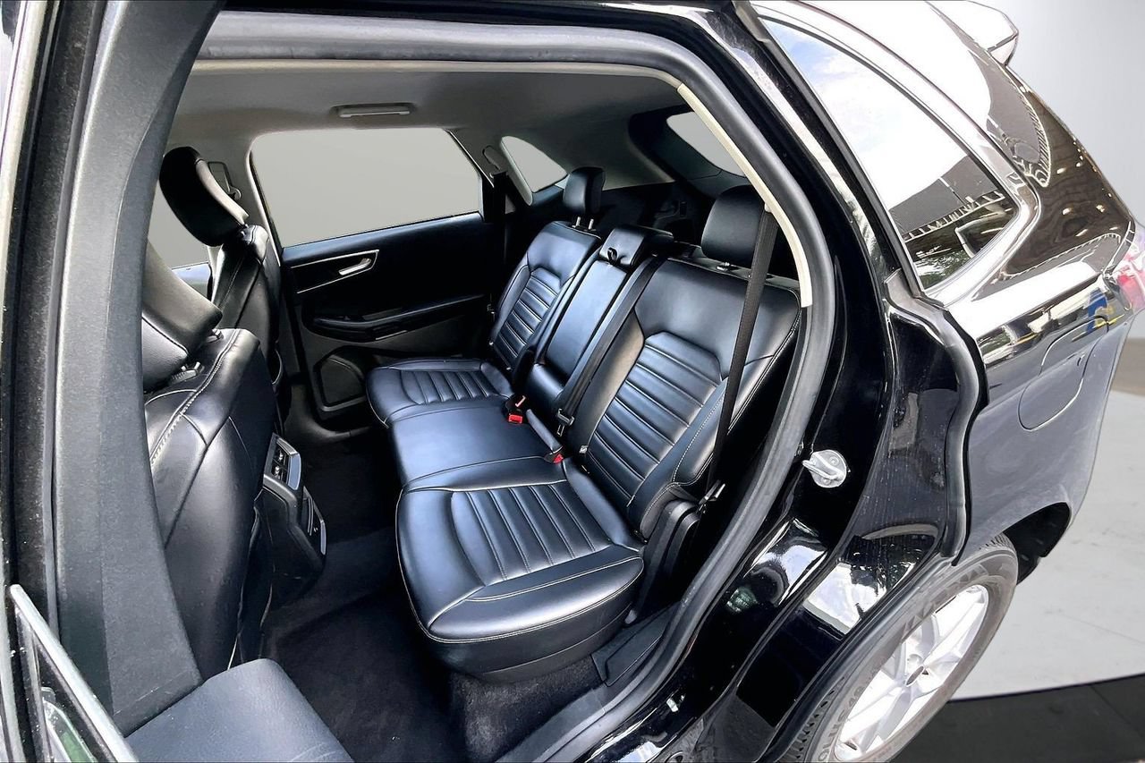 Used 2024 Ford Edge SEL AWD/4WD image 20