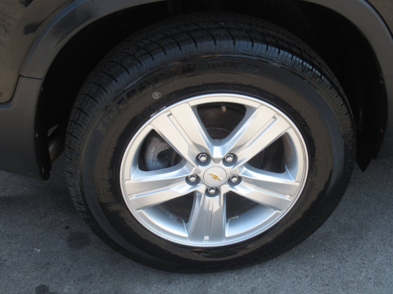 Used 2020 Chevrolet Trax LT w/ Sun & Sound Package AWD/4WD image 5