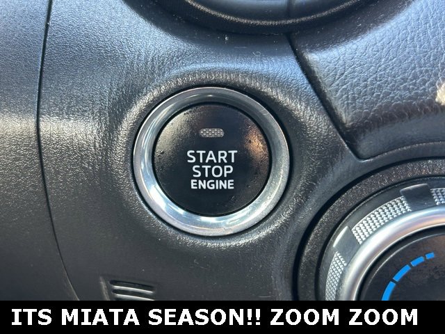 Used 2017 MAZDA MX-5 Miata RF Grand Touring image 23