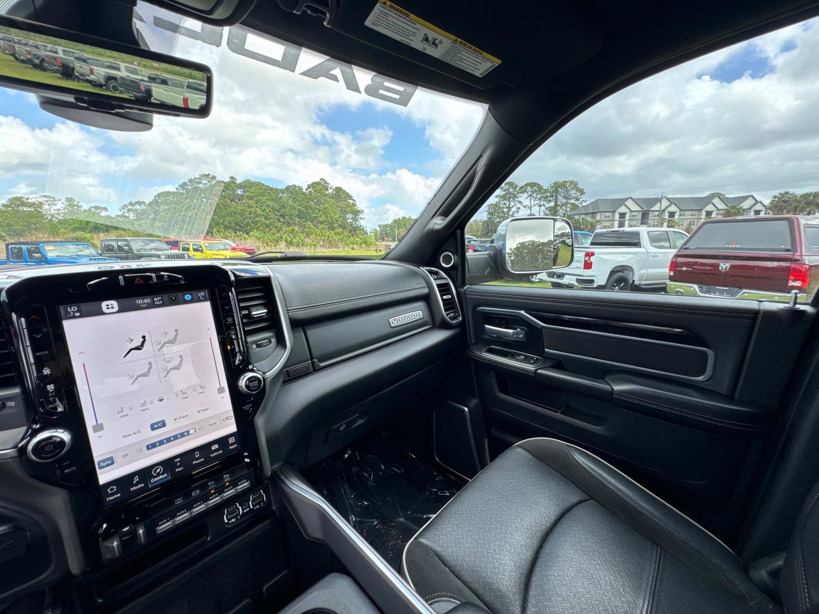 Used 2022 RAM 2500 Laramie image 31