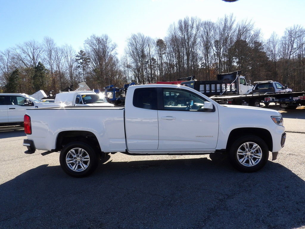 Used 2021 Chevrolet Colorado LT w/ Fleet Safety Package RWD image 9