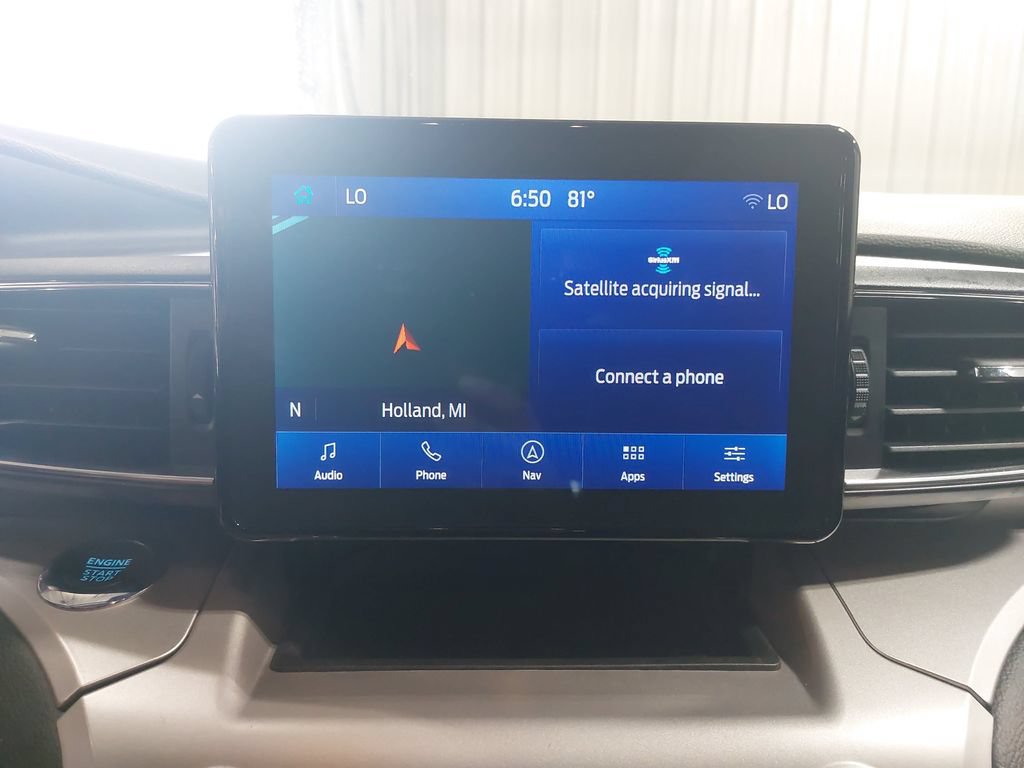 Used 2022 Ford Explorer XLT w/ Equipment Group 202A AWD/4WD image 23