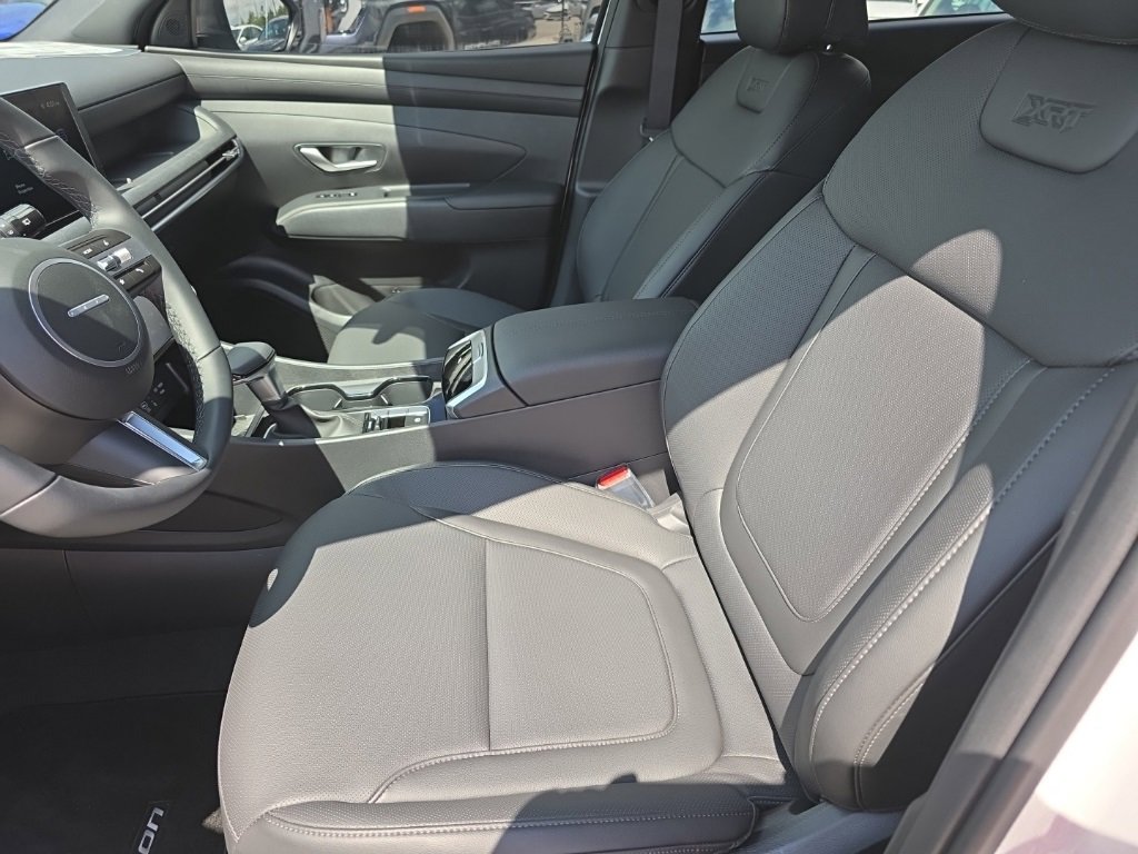 New 2025 Hyundai Tucson XRT image 9